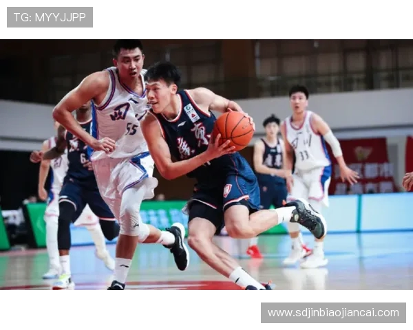 韩硕:从篮球场上的新星到商业领域的成功典范之路